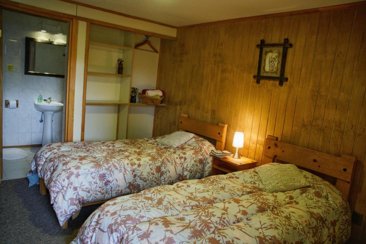 Big Bang Patagonia - Traveler Assistance Bed and Breakfast Puerto Natales Exterior foto